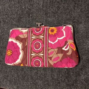 Vera Bradley Carnaby Floral Kiss lock Wallet/Clutch